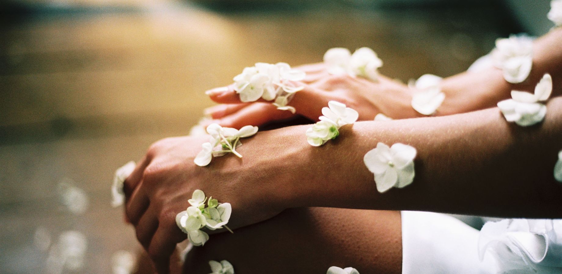 Oils and Allopathy: Permanent Medicine vs. Temporary Measures - Volume 5, Number 4