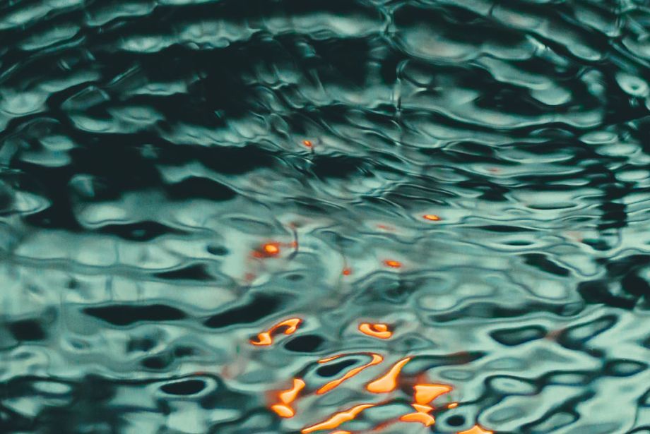 What is the raindrop technique?